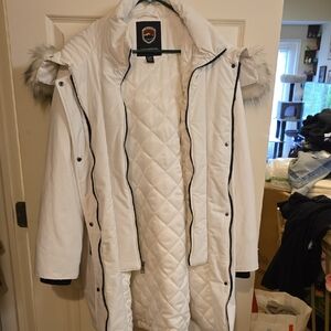 Women's White Quilted Parka Coat with Faux Fur Trim L-XL Long